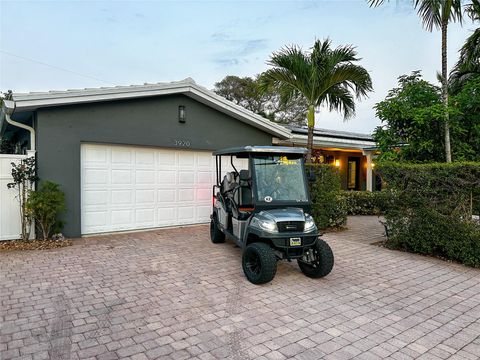 Single Family Residence in Fort Lauderdale FL 3920 21st Ave Ave.jpg