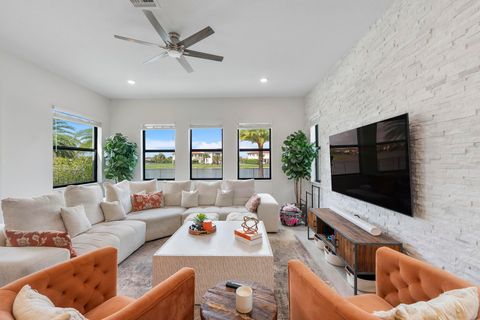 Tiny photo for 8775 E Baypoint Circle, Parkland, FL 33076 (MLS # B26014501)