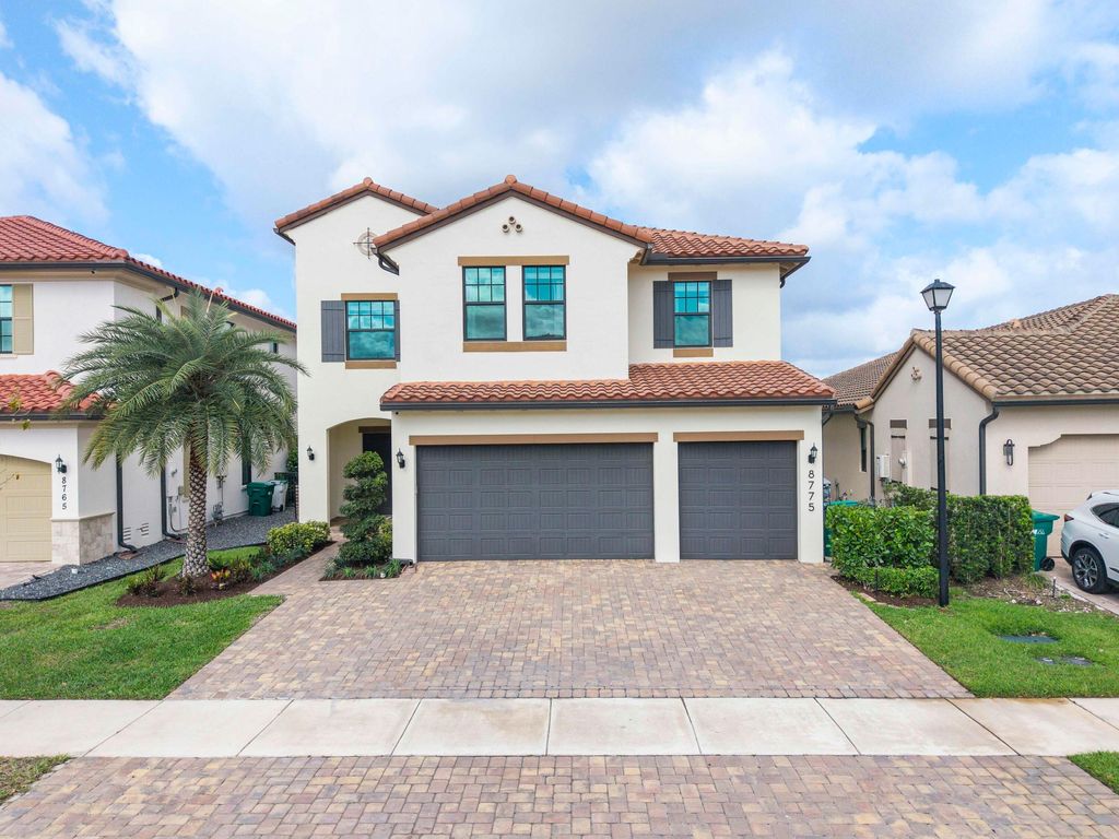 Photo of 8775 E Baypoint Circle, Parkland, FL 33076 (MLS # B26014501)