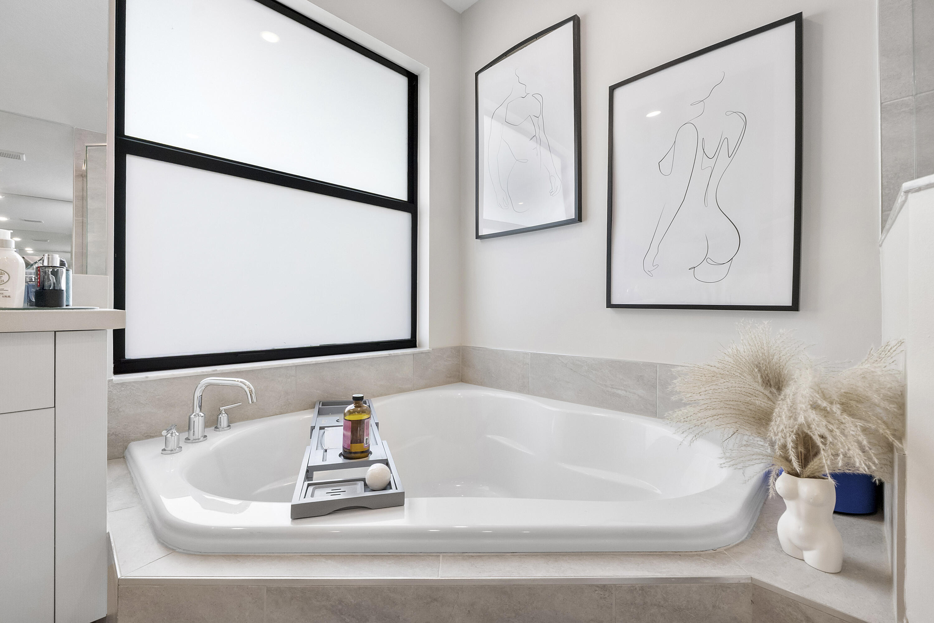 PARKLAND BAY - Residential