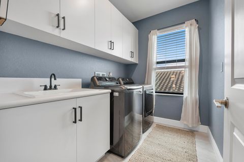Tiny photo for 8775 E Baypoint Circle, Parkland, FL 33076 (MLS # B26014501)