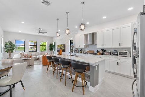 Tiny photo for 8775 E Baypoint Circle, Parkland, FL 33076 (MLS # B26014501)