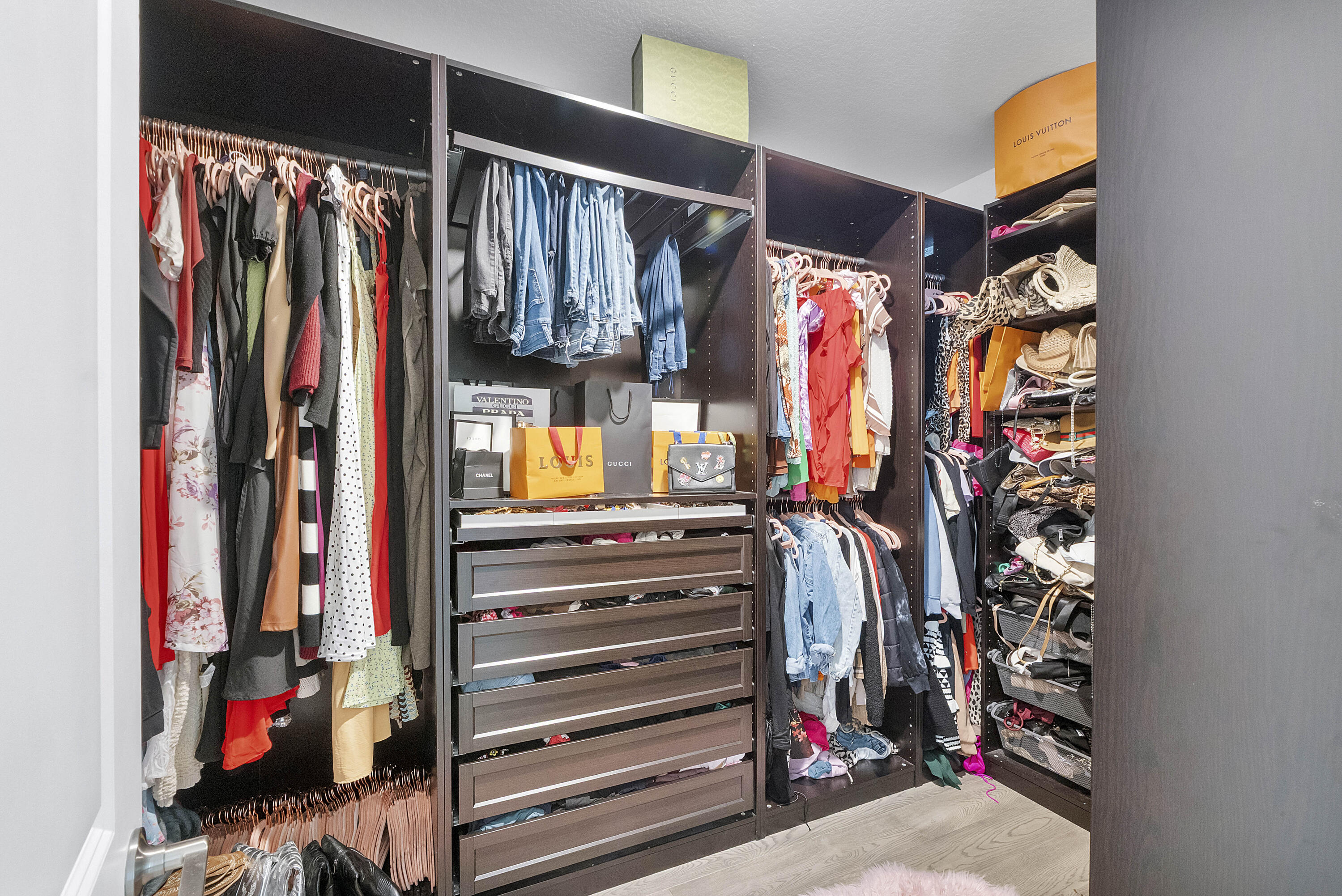 PARKLAND BAY - Residential