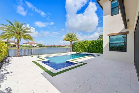 Tiny photo for 8775 E Baypoint Circle, Parkland, FL 33076 (MLS # B26014501)