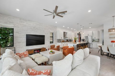Tiny photo for 8775 E Baypoint Circle, Parkland, FL 33076 (MLS # B26014501)
