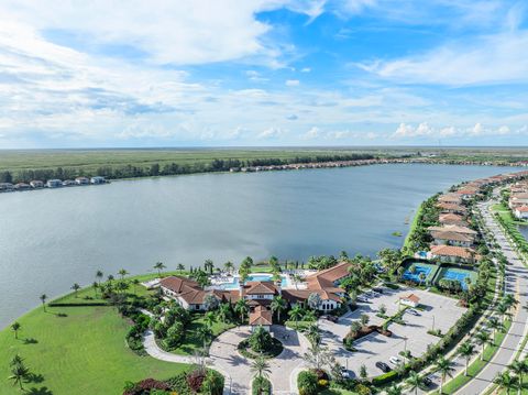Tiny photo for 8775 E Baypoint Circle, Parkland, FL 33076 (MLS # B26014501)