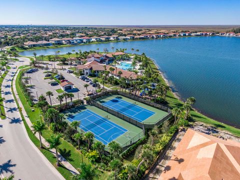 Tiny photo for 8775 E Baypoint Circle, Parkland, FL 33076 (MLS # B26014501)