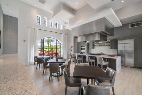 Tiny photo for 8775 E Baypoint Circle, Parkland, FL 33076 (MLS # B26014501)