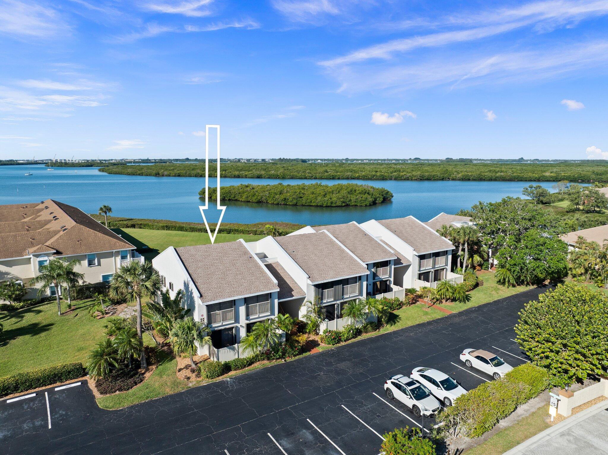 3225 S Lakeview Circle 201