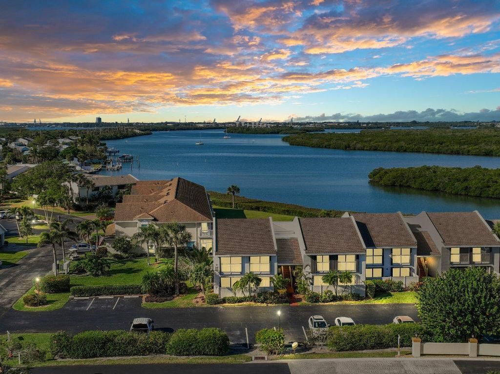 Photo of 3225 S Lakeview Circle #201, Fort Pierce, FL 34949 (MLS # R11074714)