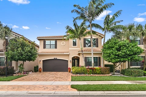 Featured picture for the property R10951373