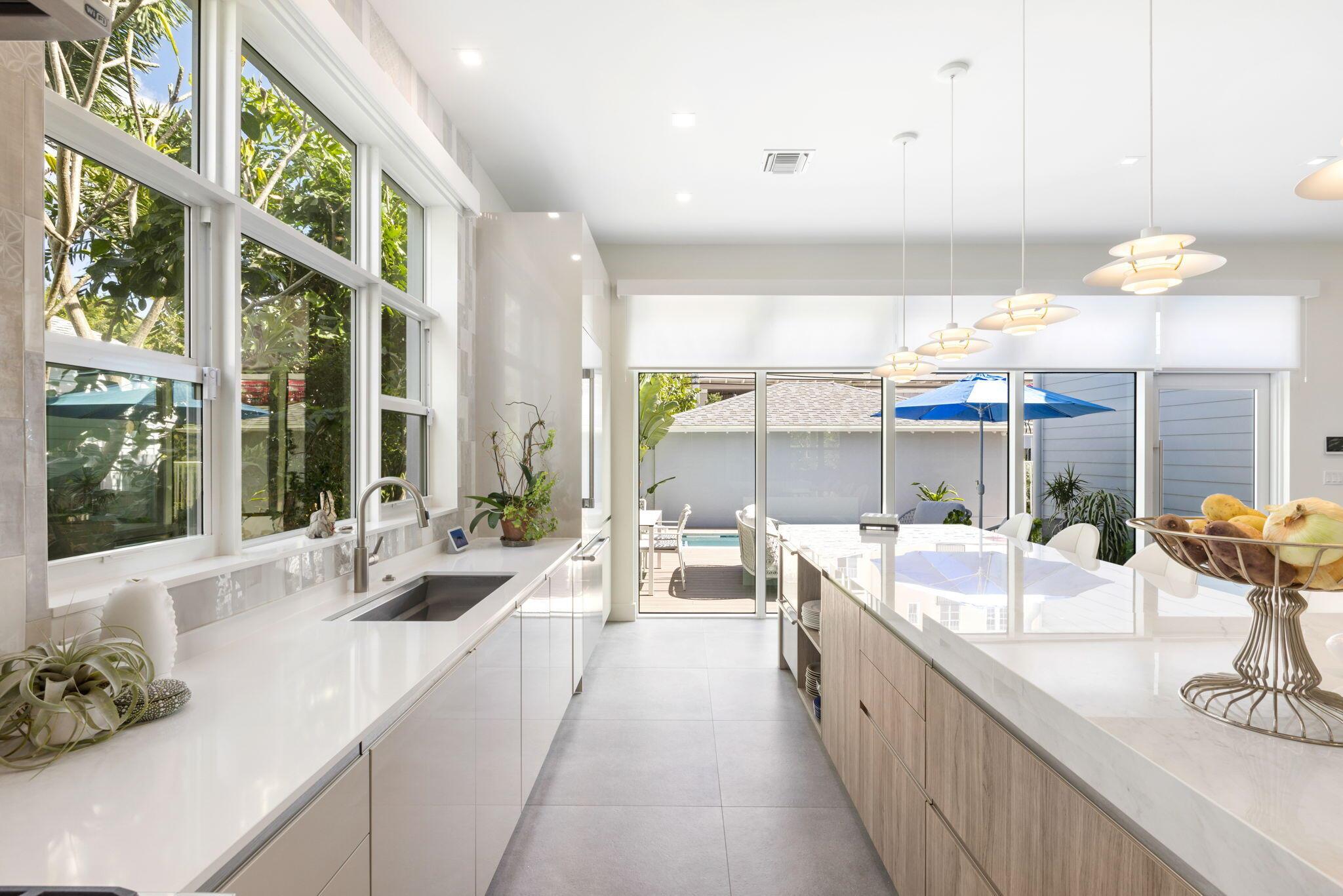 Old School Square Histori - Residential