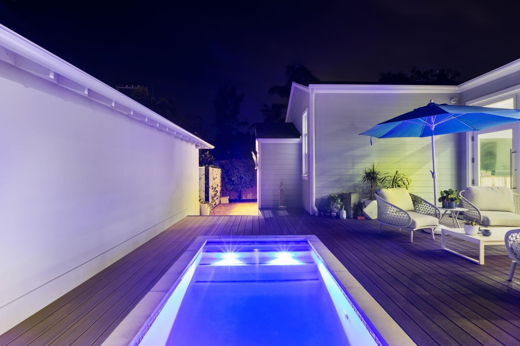 Old School Square Histori - Residential