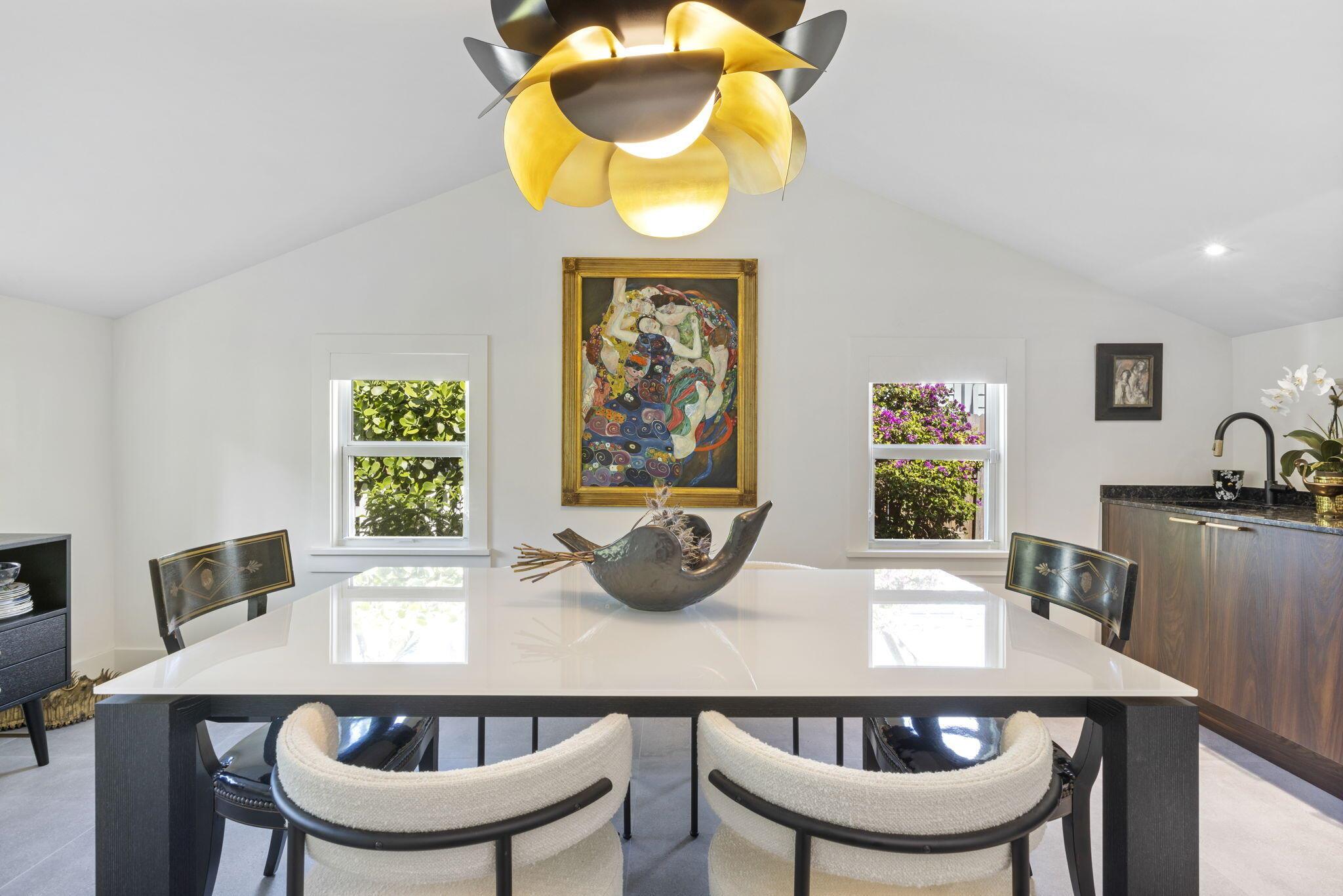 Old School Square Histori - Residential