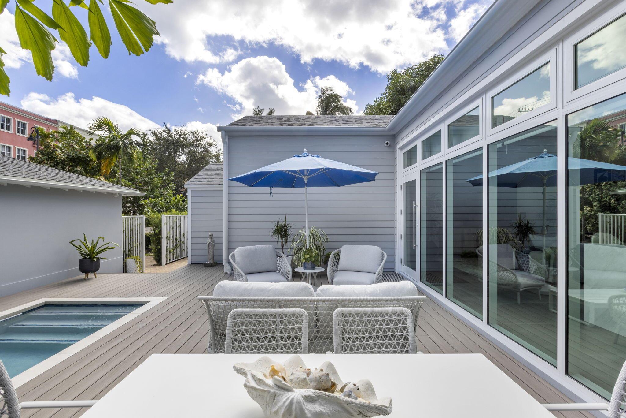 Old School Square Histori - Residential