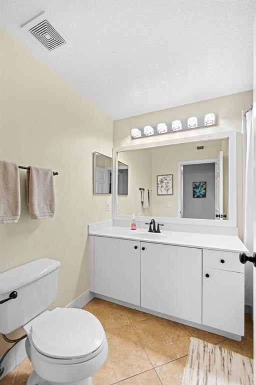 VILLAGE AT ABACOA CONDO - Residential Lease