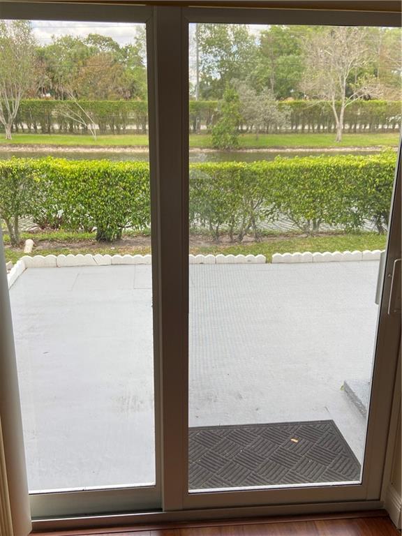 Boca Lakes - Residential