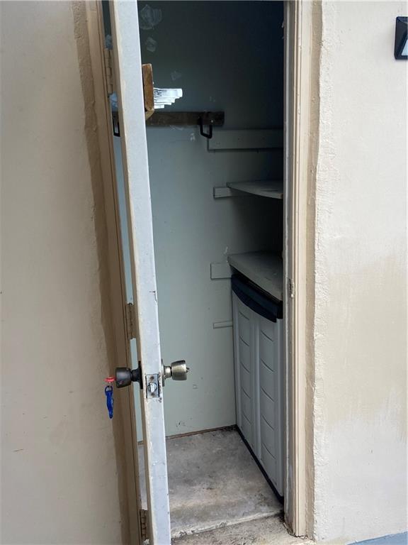 Boca Lakes - Residential