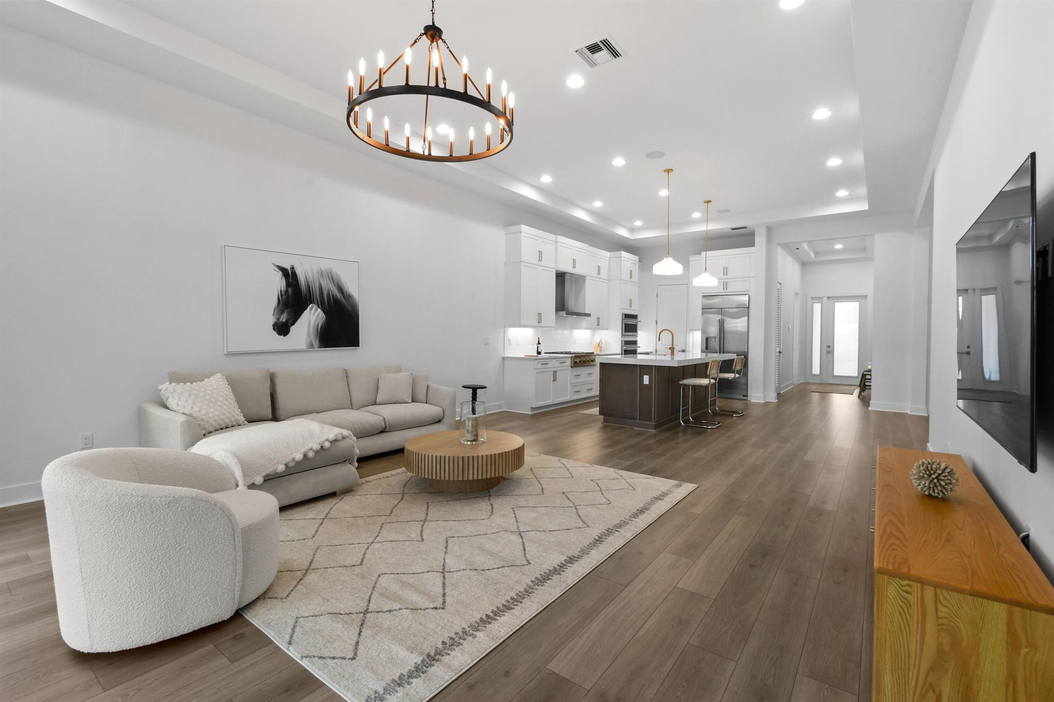 13229 Faberge Place