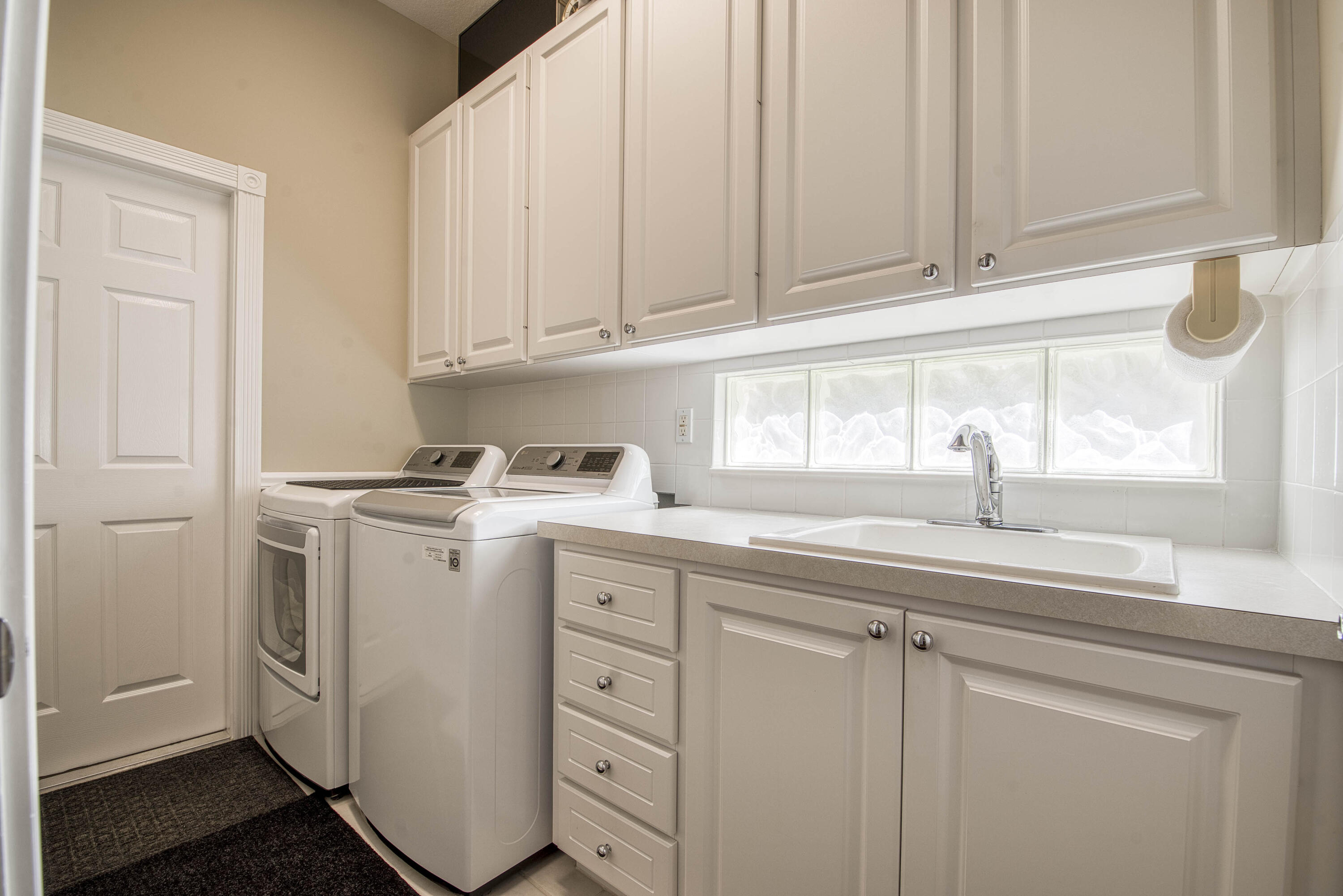 The Retreat - Residential