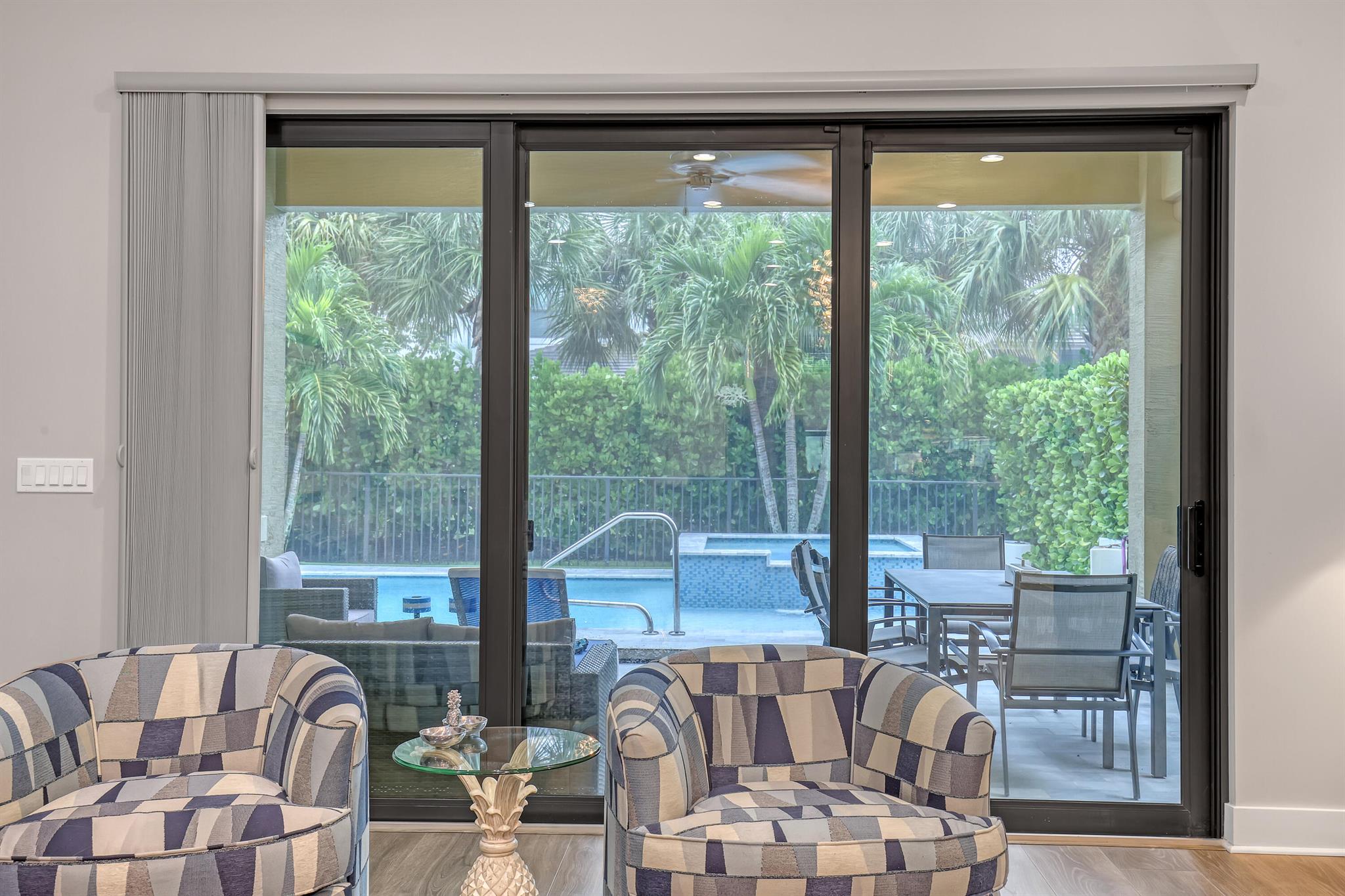 ARTISTRY PALM BEACH - Residential