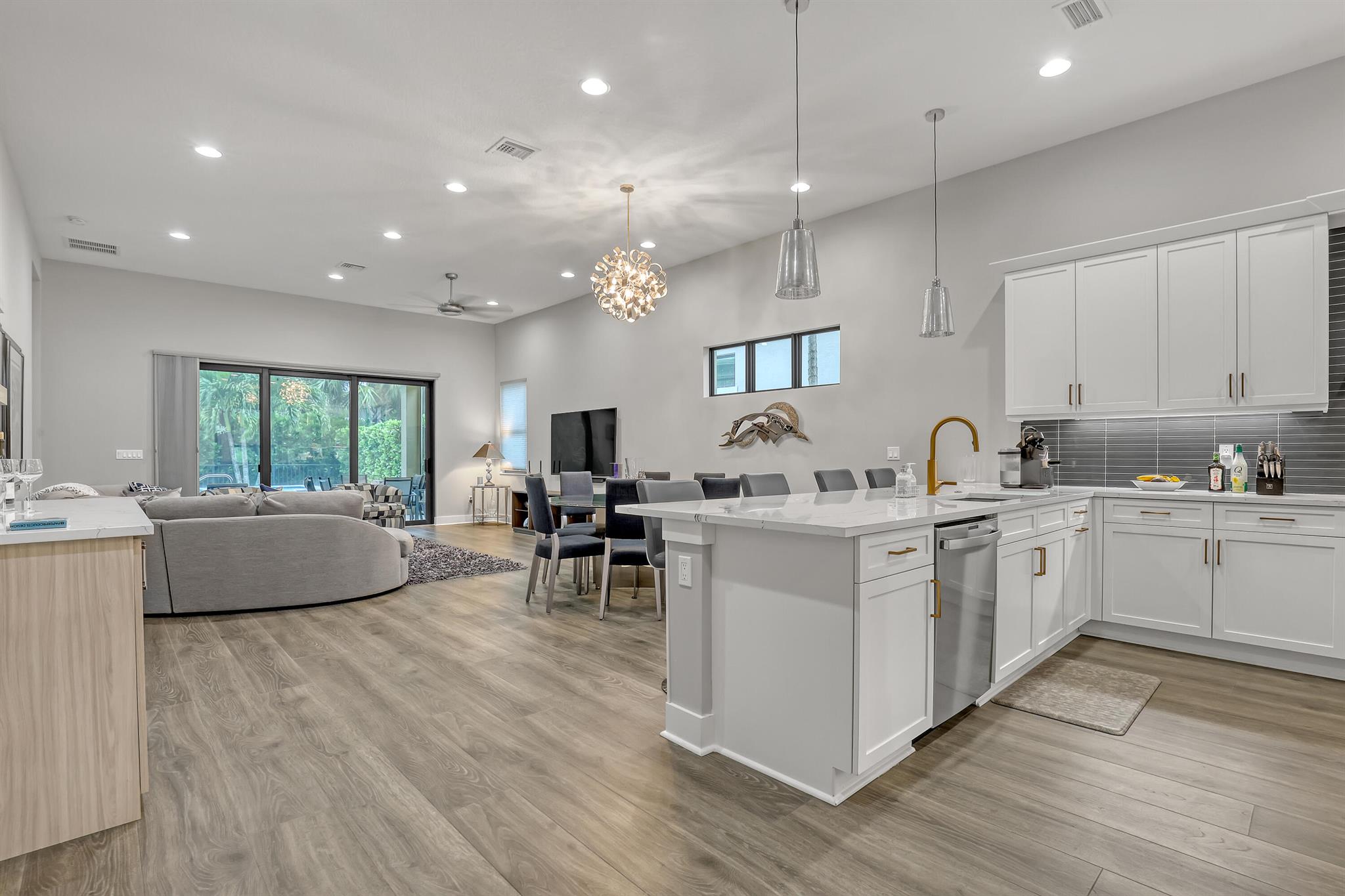13129 Faberge Place