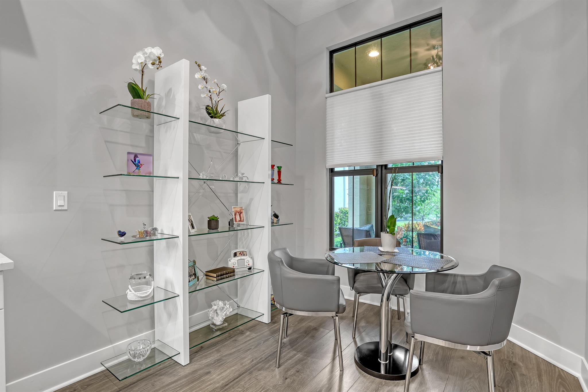 ARTISTRY PALM BEACH - Residential