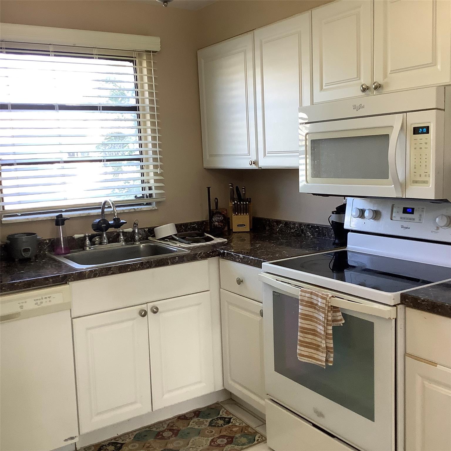 50 SE 12th St 267