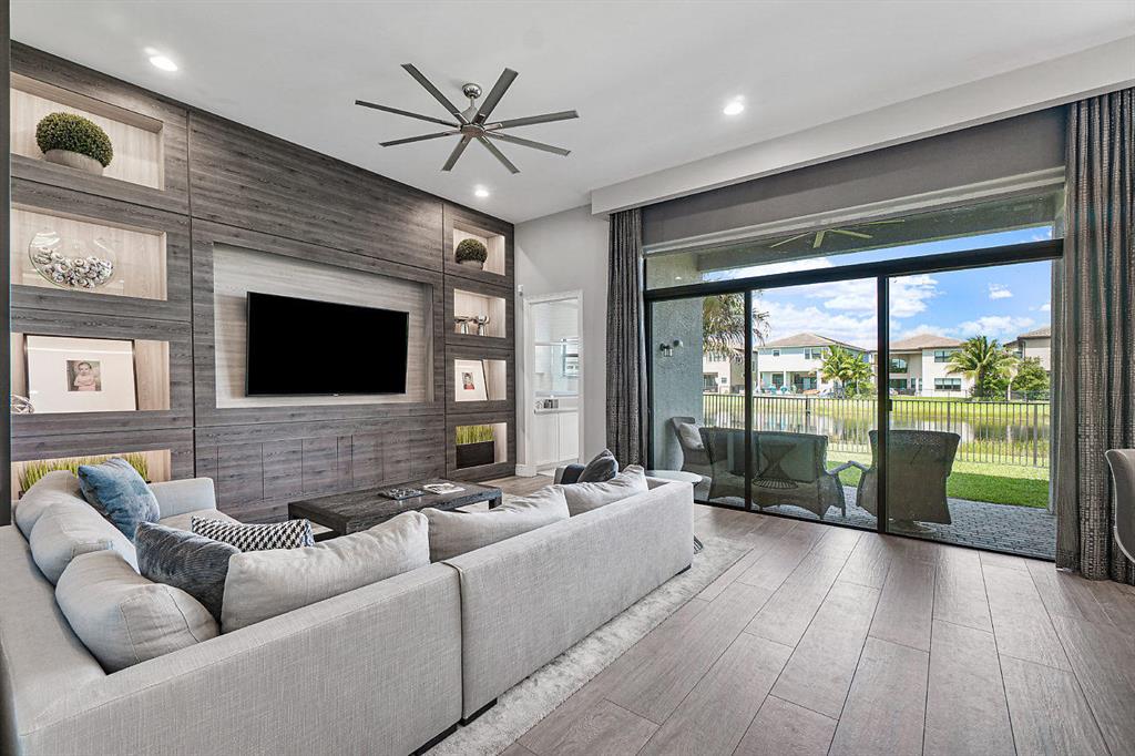 HYDER AGR PUD PL 7 - Residential