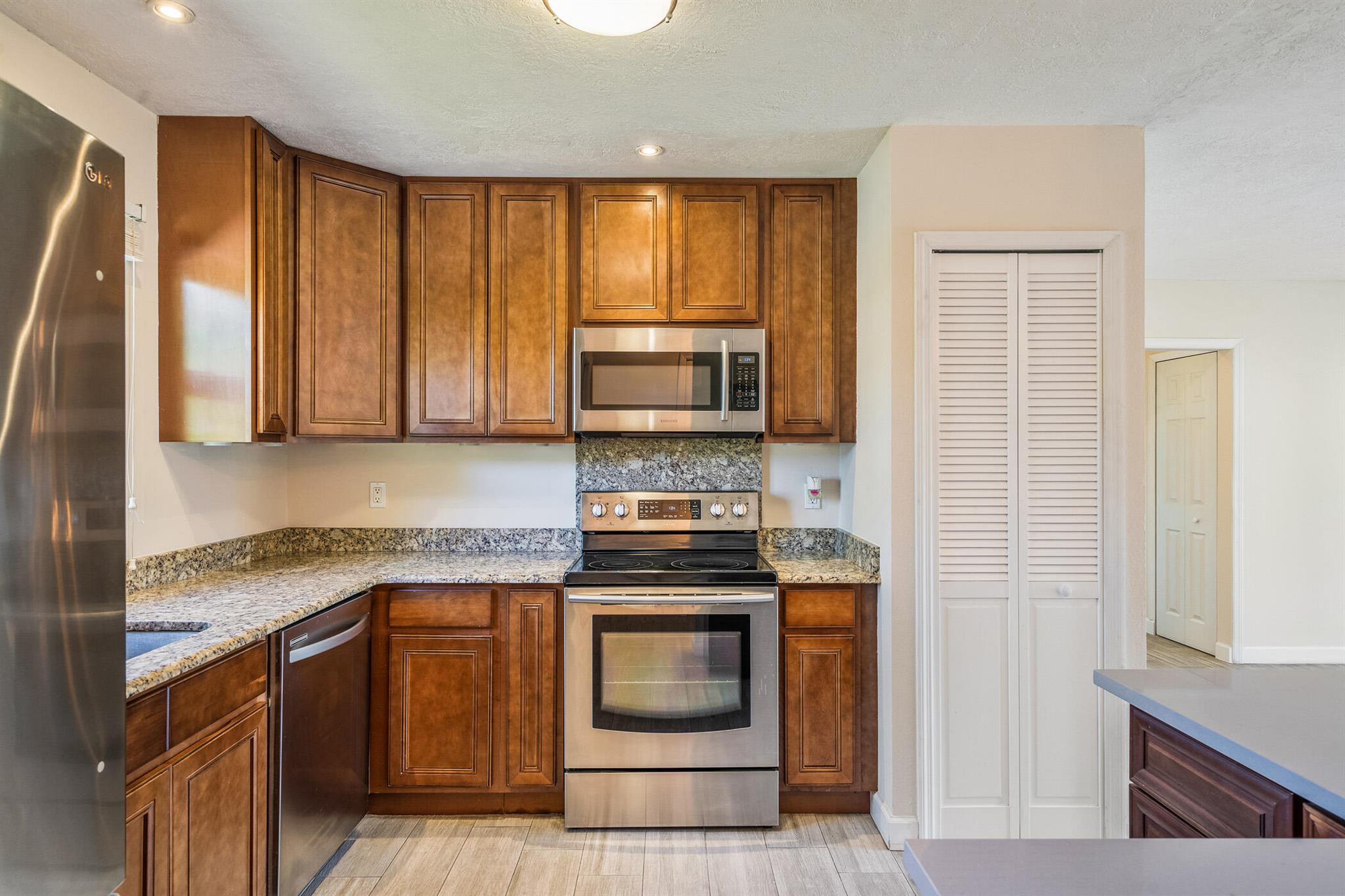 SEBASTIAN HIGHLANDS UNIT 5 - Residential