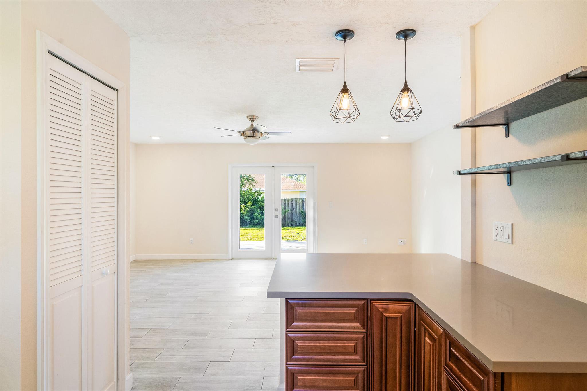 SEBASTIAN HIGHLANDS UNIT 5 - Residential