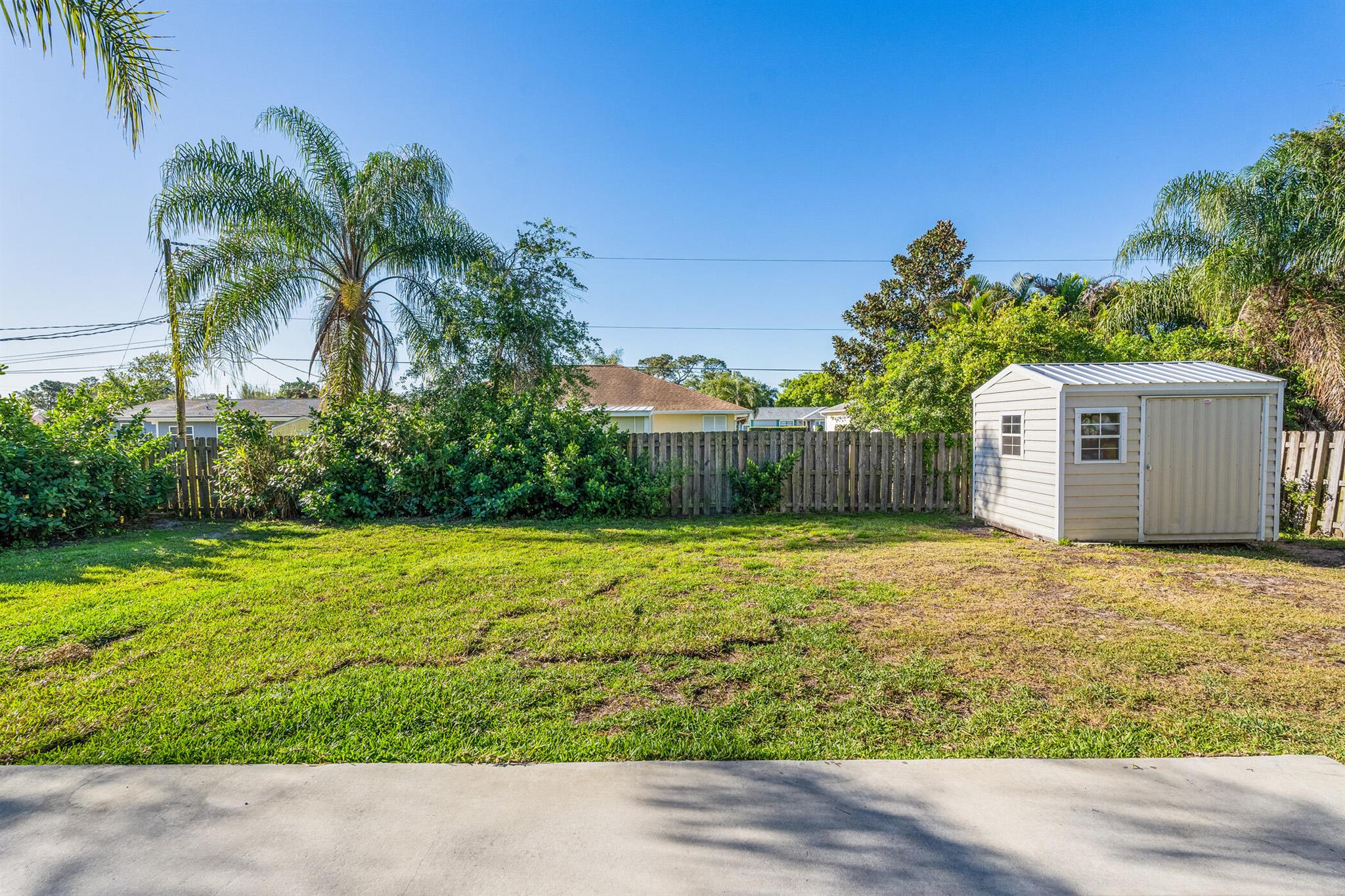 SEBASTIAN HIGHLANDS UNIT 5 - Residential