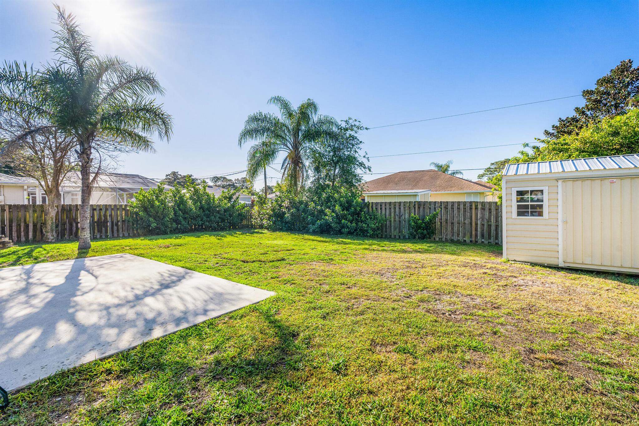 SEBASTIAN HIGHLANDS UNIT 5 - Residential