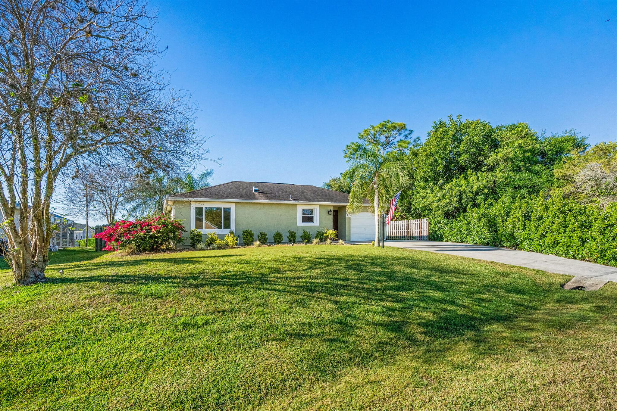 SEBASTIAN HIGHLANDS UNIT 5 - Residential