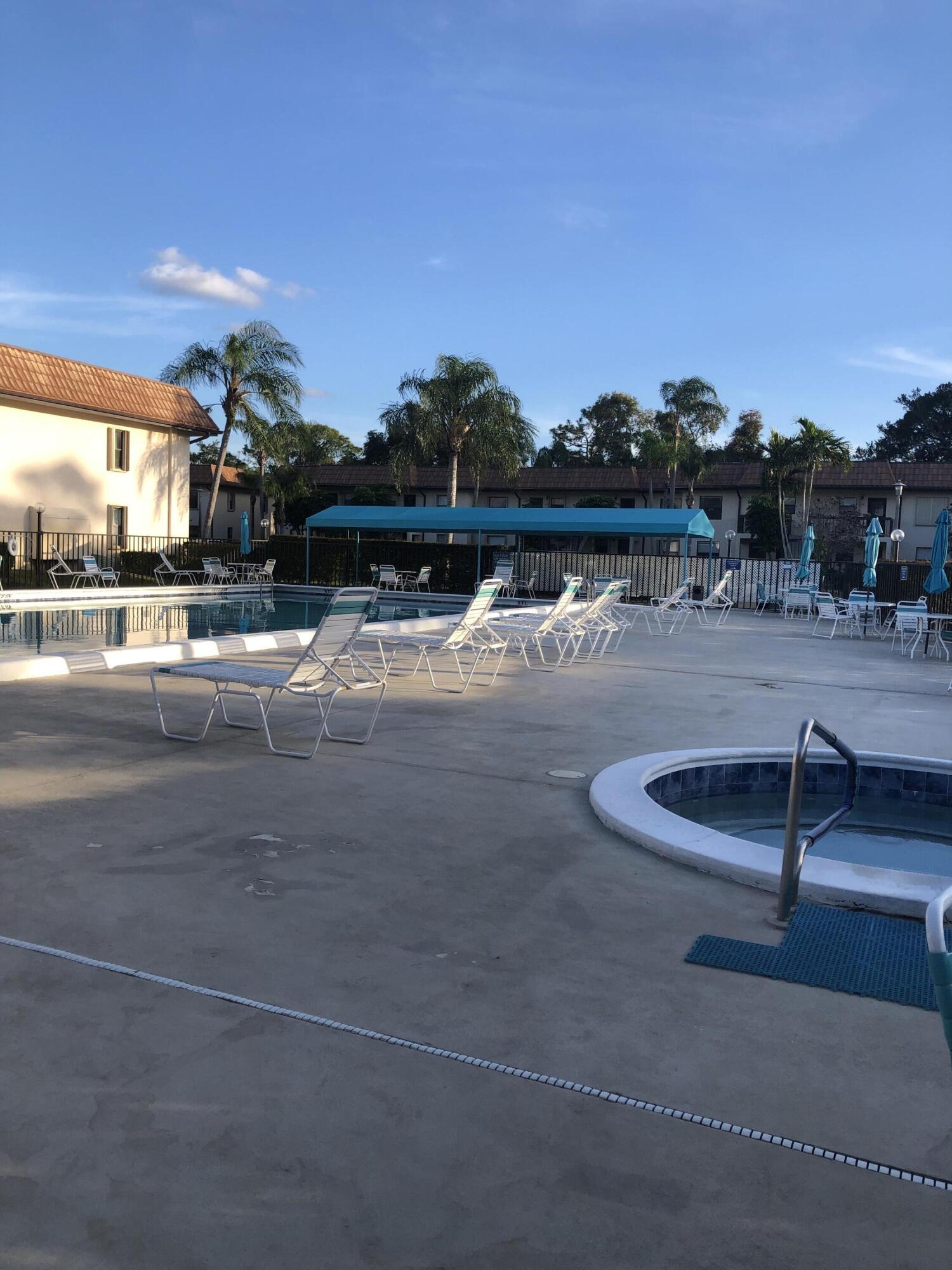 LUCERNE LAKES GOLF COLONY - Residential