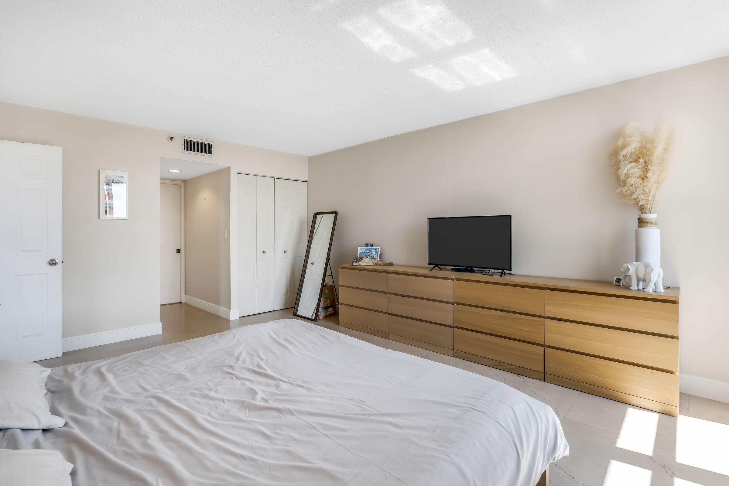 BOCA BAYOU CONDO - Residential