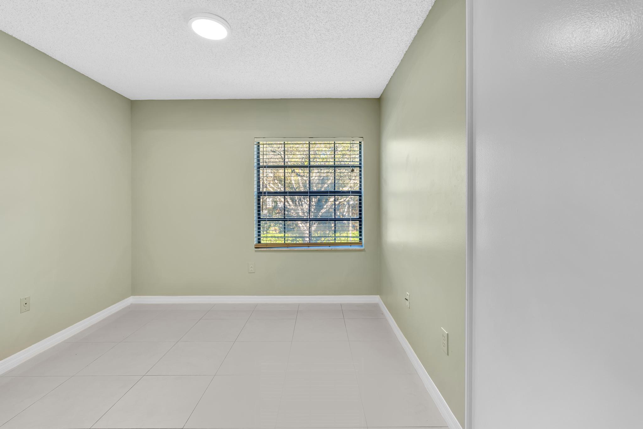 OPTIMA VILLAGE I-E CONDO - Residential