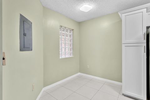 Tiny photo for 10790 NW 14th Street #192, Plantation, FL 33322 (MLS # B26011107)