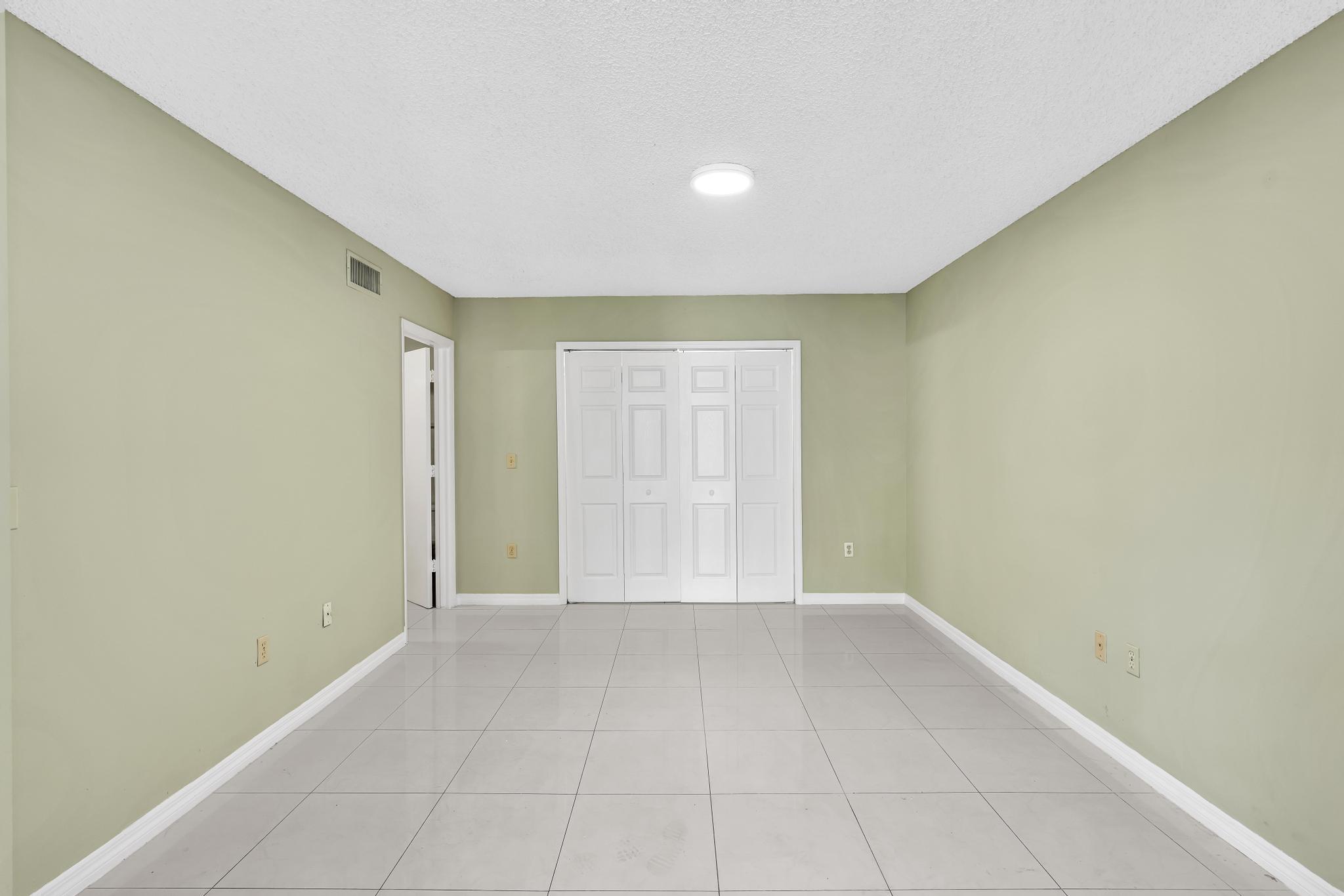 OPTIMA VILLAGE I-E CONDO - Residential