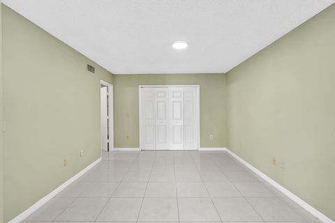 Tiny photo for 10790 NW 14th Street #192, Plantation, FL 33322 (MLS # B26011107)