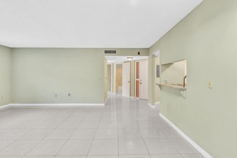 Tiny photo for 10790 NW 14th Street #192, Plantation, FL 33322 (MLS # B26011107)
