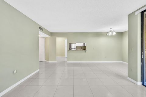 Tiny photo for 10790 NW 14th Street #192, Plantation, FL 33322 (MLS # B26011107)