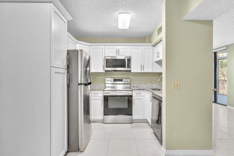 Tiny photo for 10790 NW 14th Street #192, Plantation, FL 33322 (MLS # B26011107)