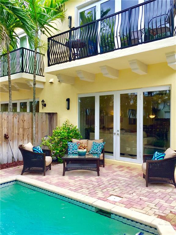 Villa Capri - Residential