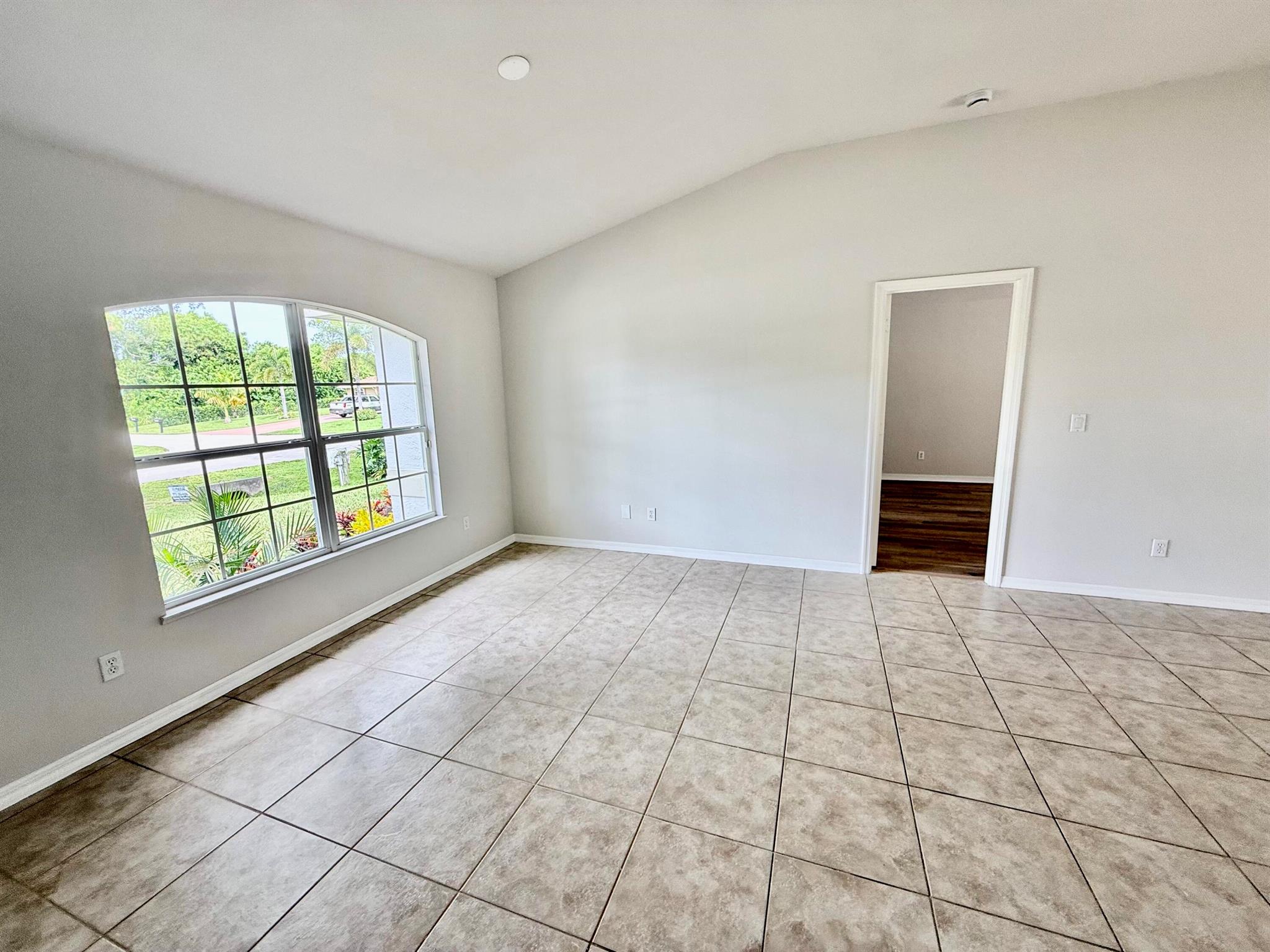 PORT ST LUCIE SECTION 14 - Residential