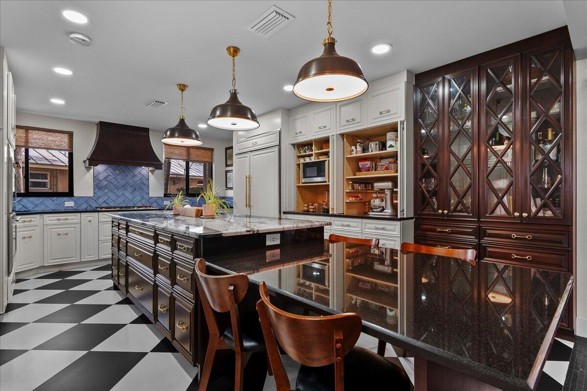 SUGAR POND MANOR OF WELLINGTON - Residential