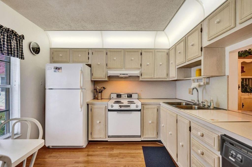 Photo of 282 Cape Cod Circle #A, Lake Worth, FL 33467 (MLS # R11154877)