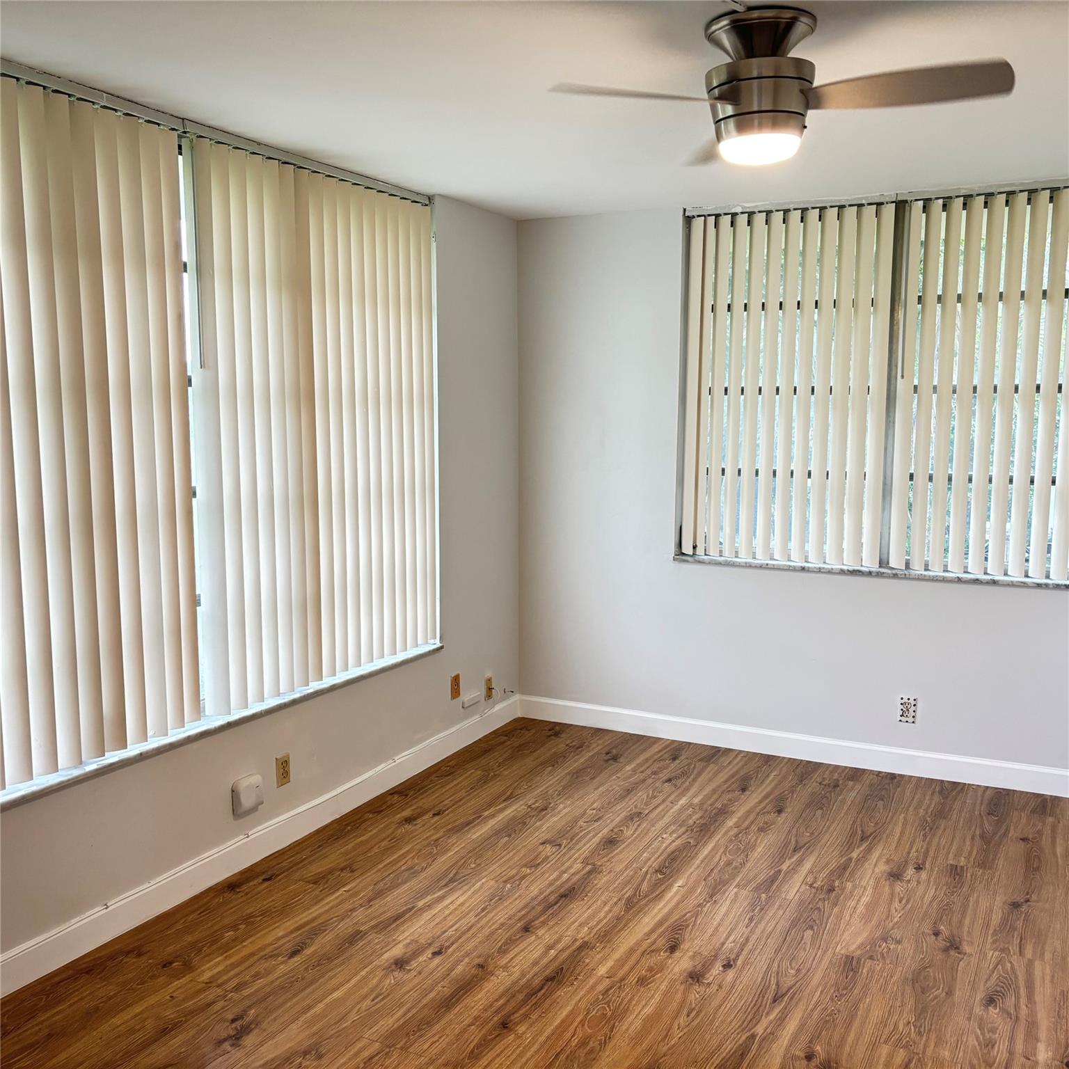 Palm-Aire C C Fairways - Residential Lease