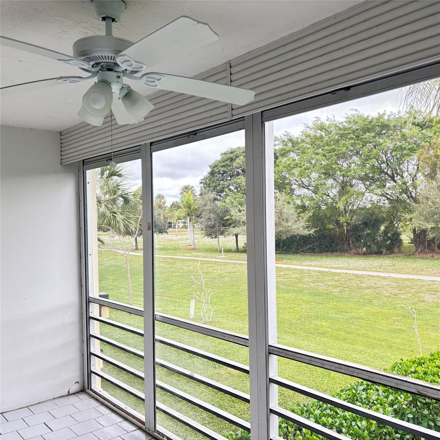 Palm-Aire C C Fairways - Residential Lease