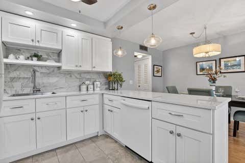 Photo of 2074 Cambridge D, Deerfield Beach, FL 33442 (MLS # B26003796)
